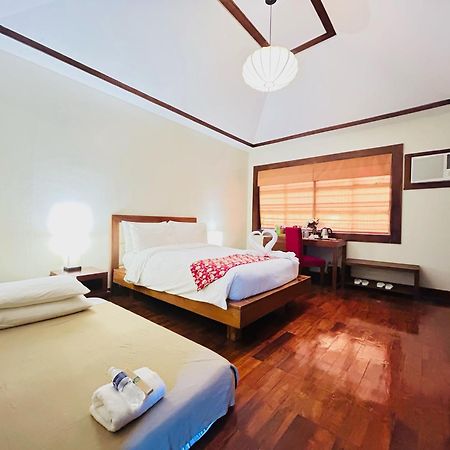 OYO 237 Sheridan Boutique Resort Oton Extérieur photo