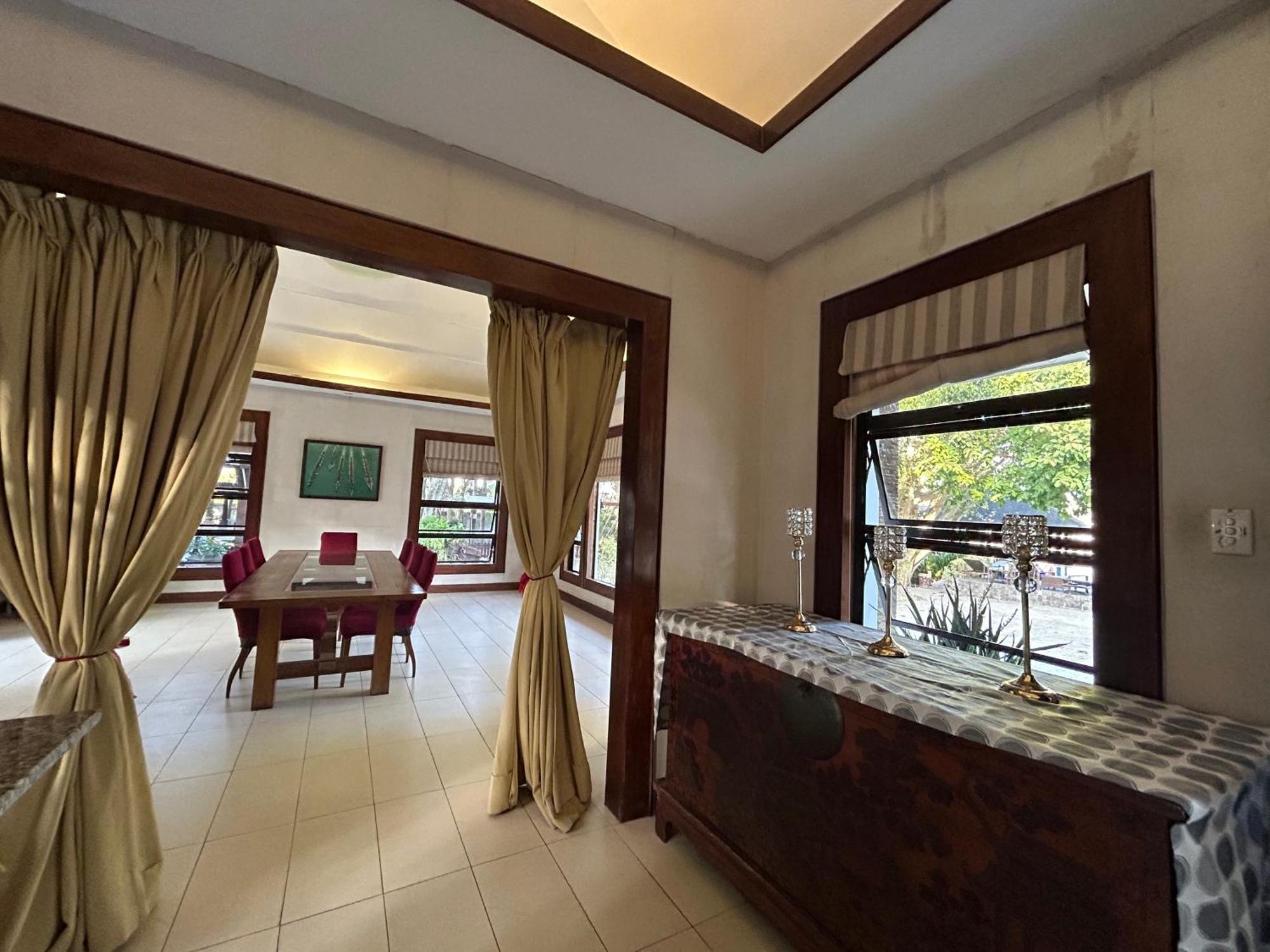 OYO 237 Sheridan Boutique Resort Oton Extérieur photo