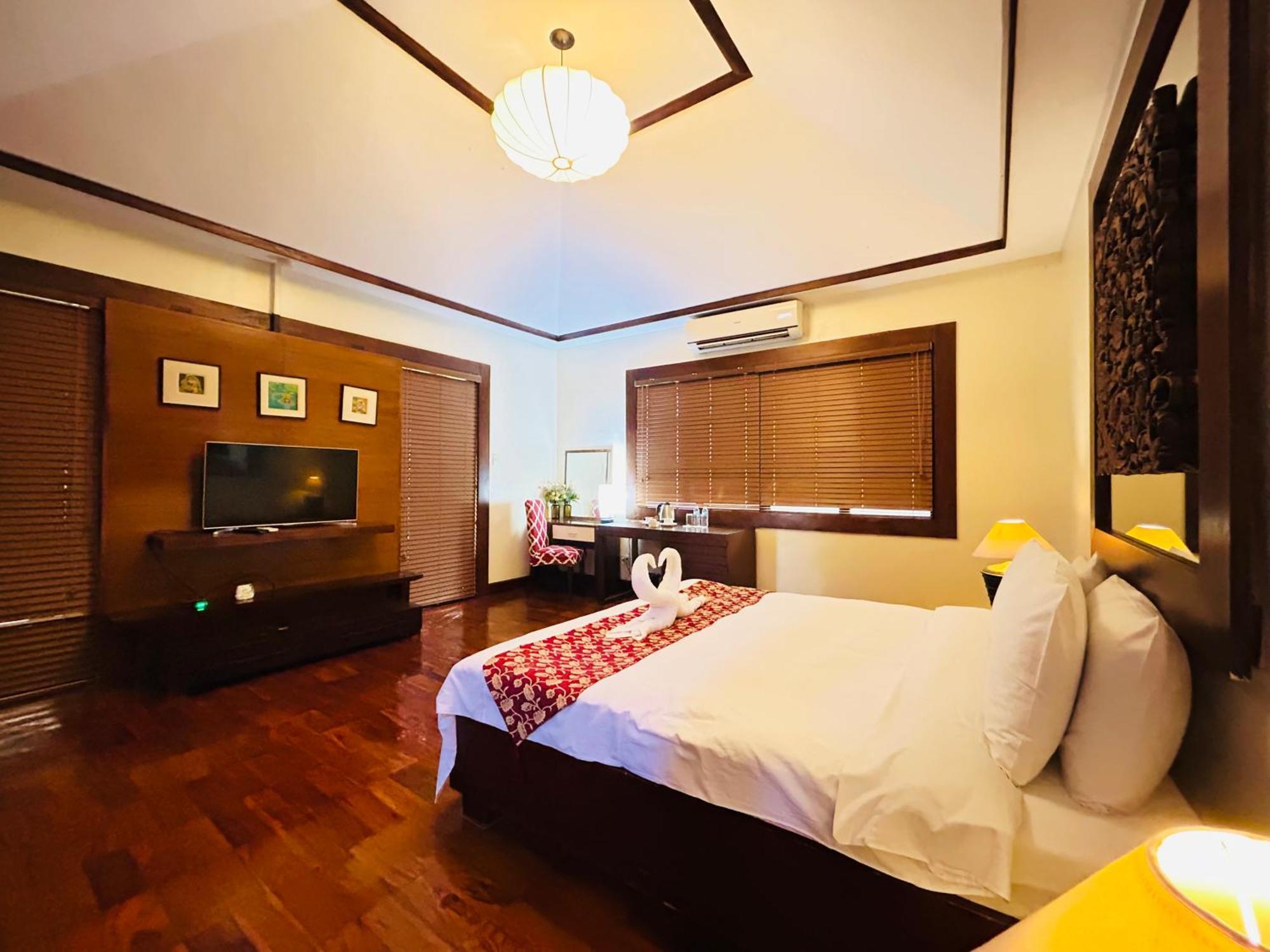 OYO 237 Sheridan Boutique Resort Oton Extérieur photo