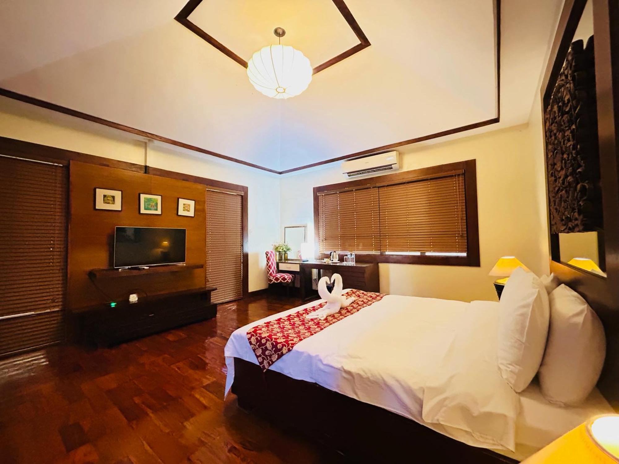 OYO 237 Sheridan Boutique Resort Oton Extérieur photo